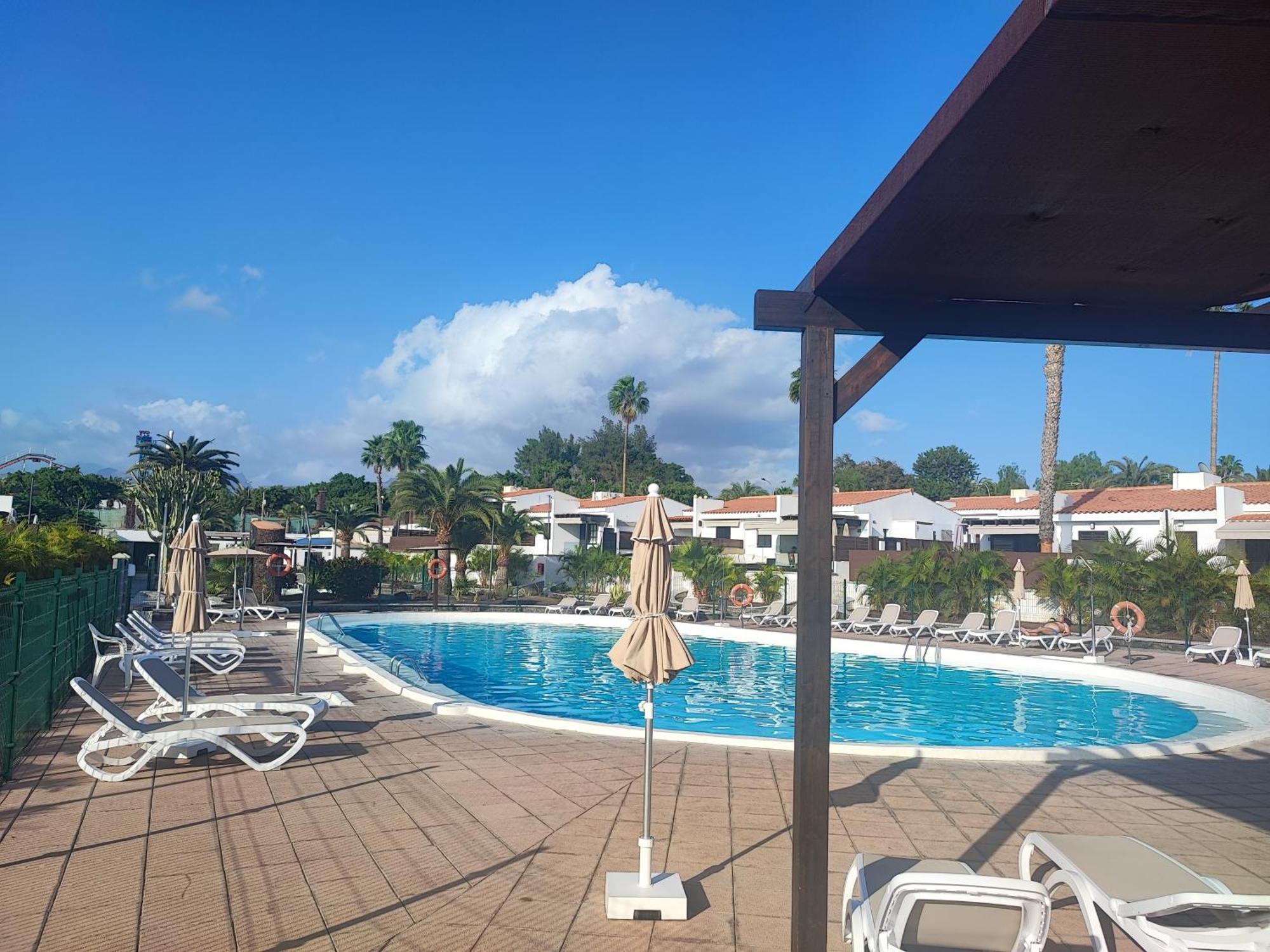 Bungalow Maspalomas Golf Con Jacuzzi, Piscina Y Jardin San Bartolomé Eksteriør bilde